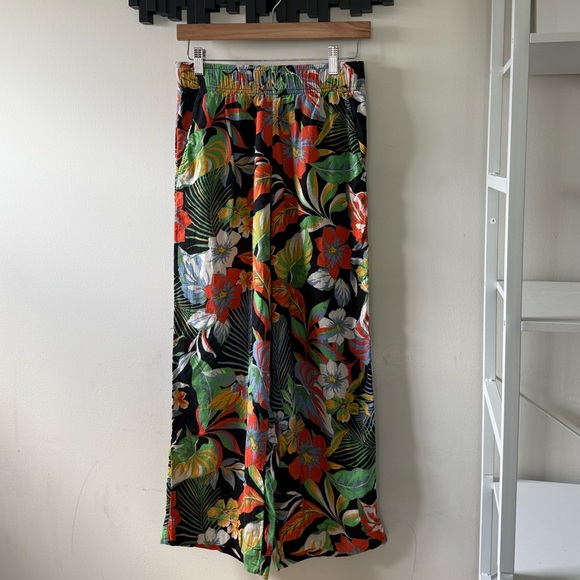 C&C California Tropical Floral Print Linen Blend Pants Sz S Multicolor Black - Picture 2 of 11